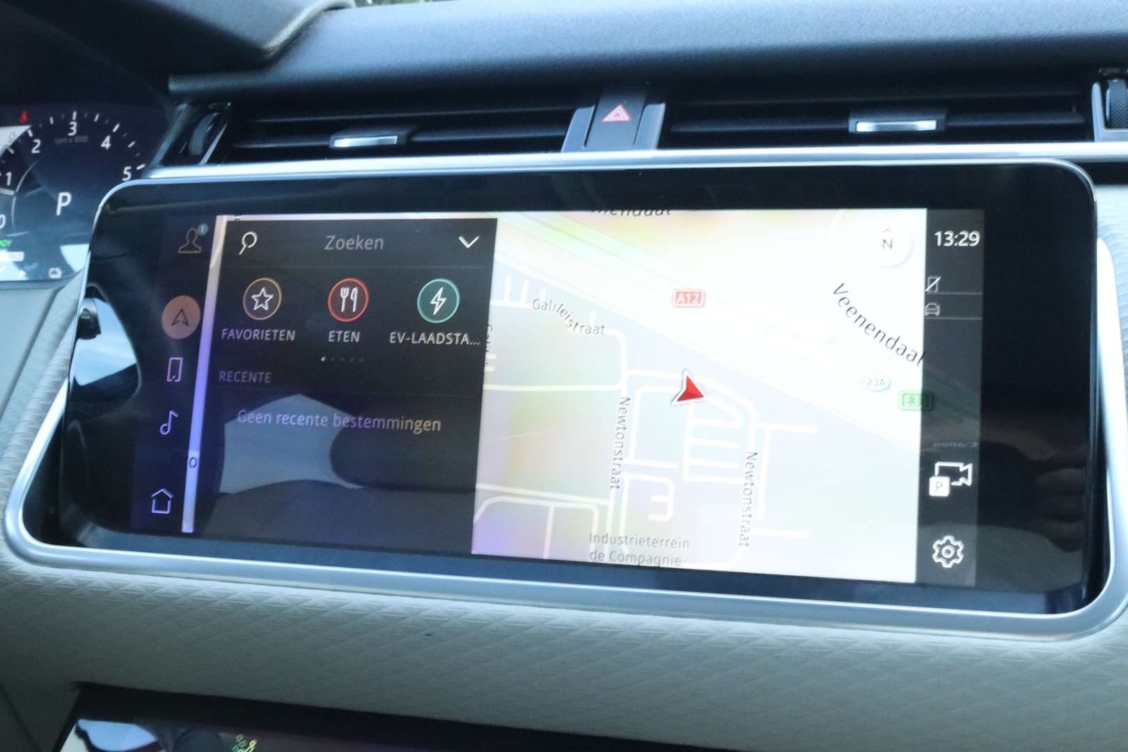 Land Rover Range Rover Velar 2.0 P400e Schuif/kantel Dak | Keyless - 2023 - Joinsteer - #27