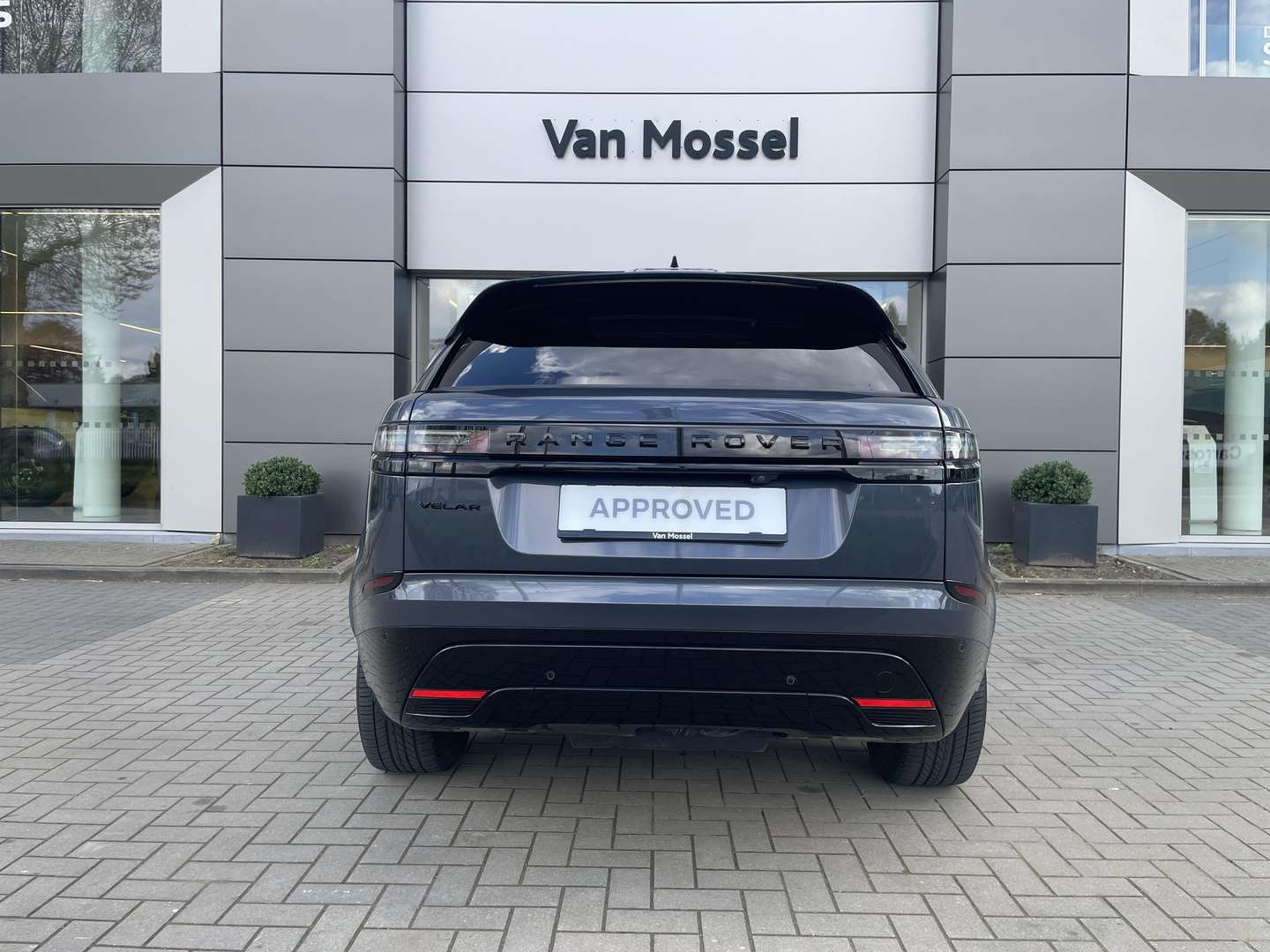 Land Rover Range Rover Velar P400e Dynamic SE AWD Auto | Memory | Pano Dak - 2024 - Joinsteer - #8