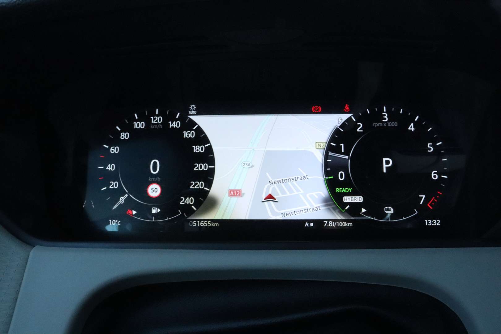 Land Rover Range Rover Velar 2.0 P400e Schuif/kantel Dak | Keyless - 2023 - Joinsteer - #36