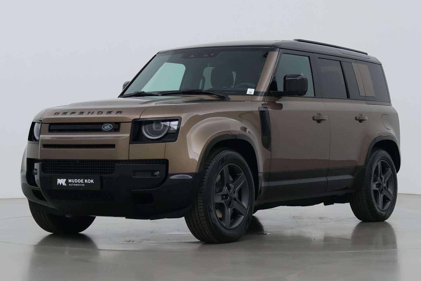 Land Rover Defender 110 X-Dynamic SE P300e - 2026 - Joinsteer - #7
