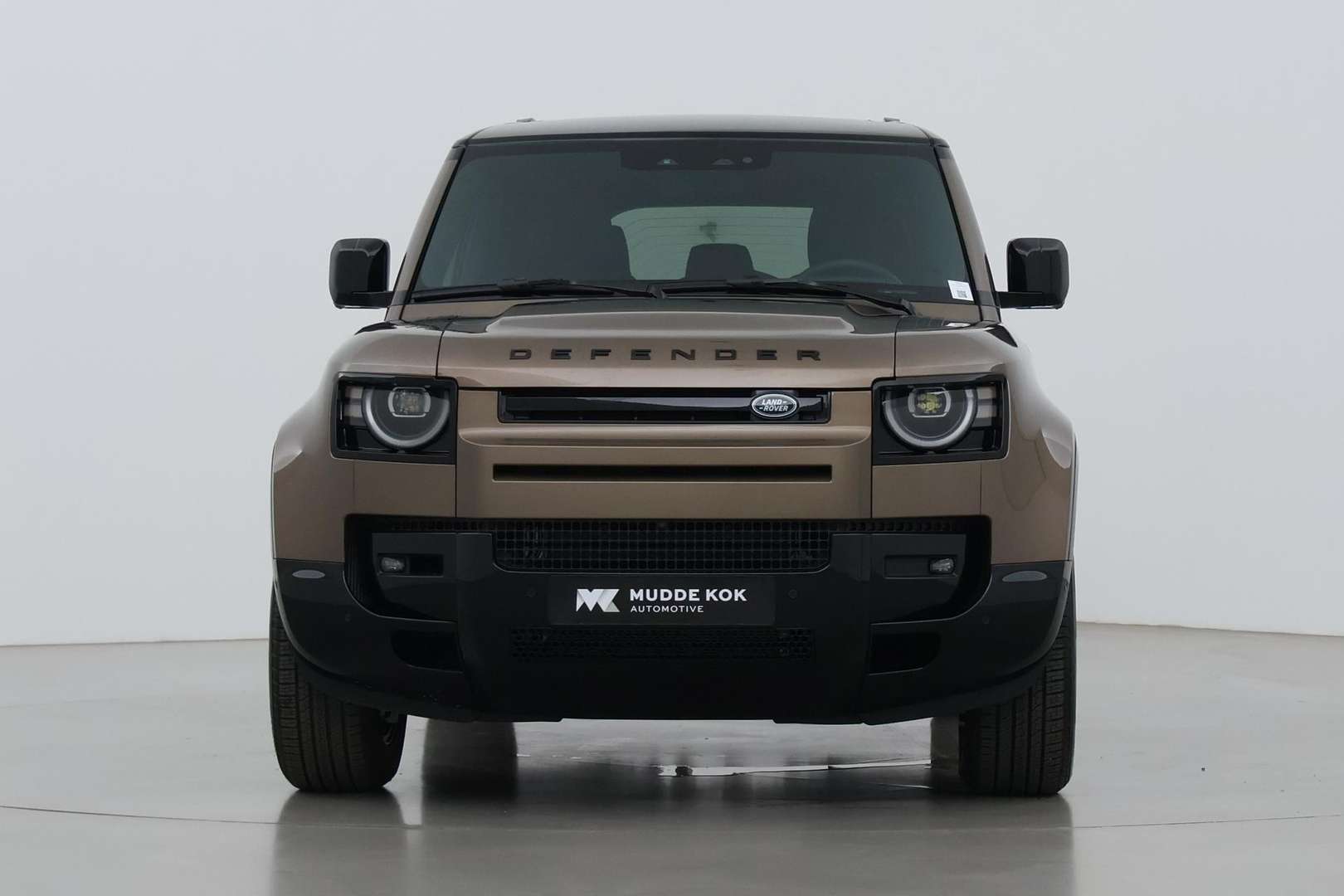 Land Rover Defender 110 X-Dynamic SE P300e - 2026 - Joinsteer - #15