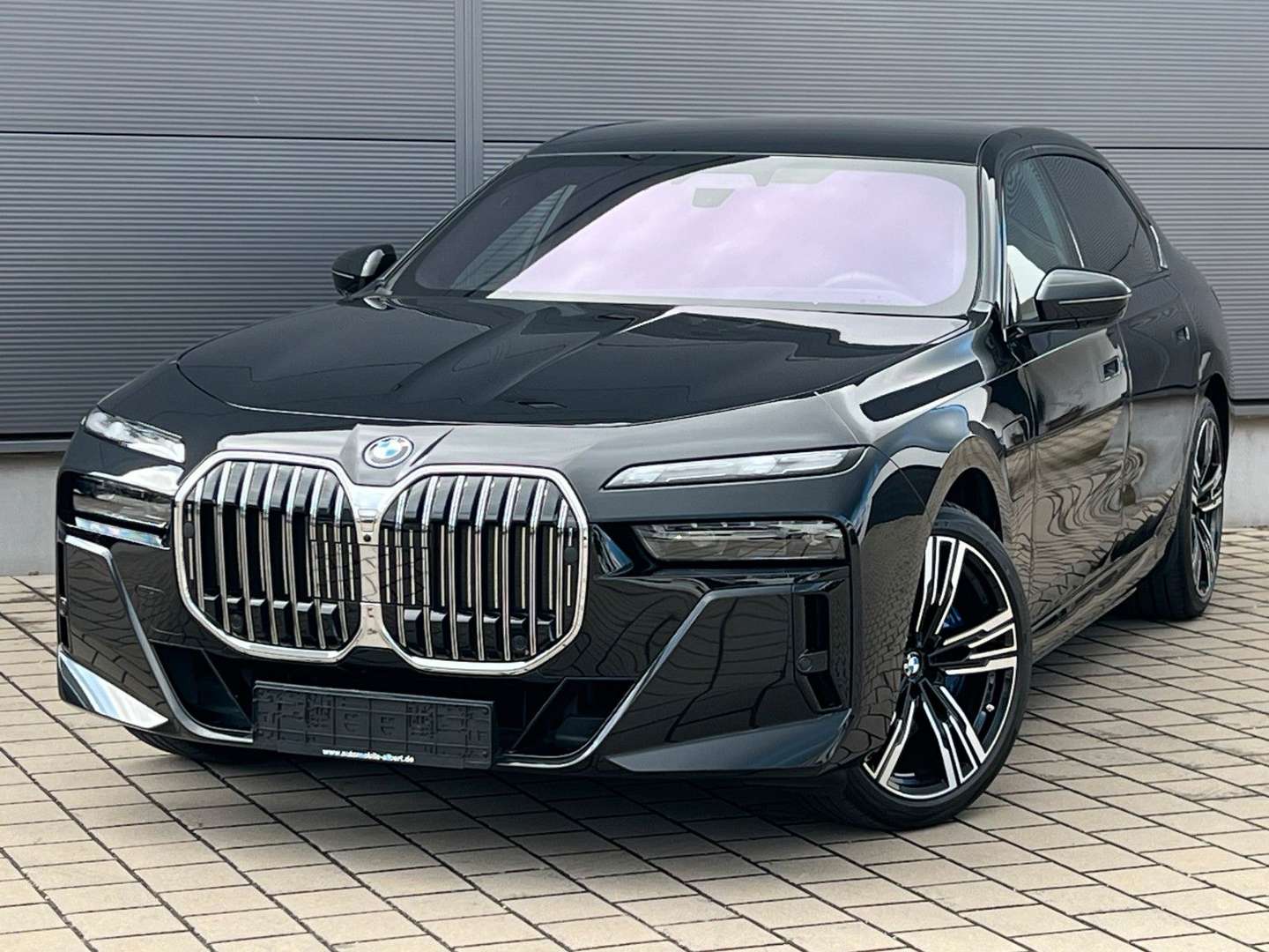 BMW Série 7 750e XDrive M Sport - 2023 - Joinsteer - #3