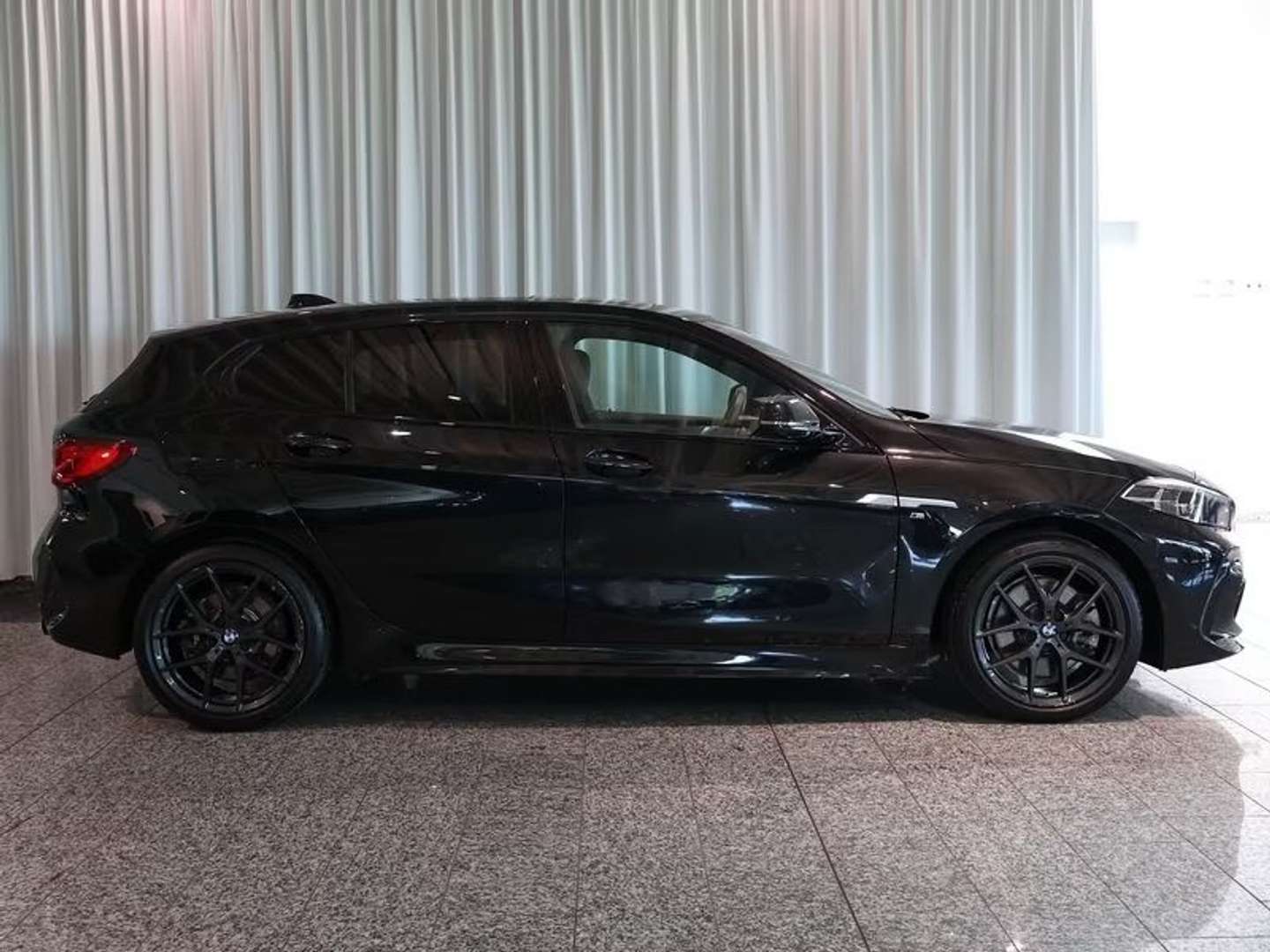 BMW Série 1 120i M Sport - 2022 - Joinsteer - #2