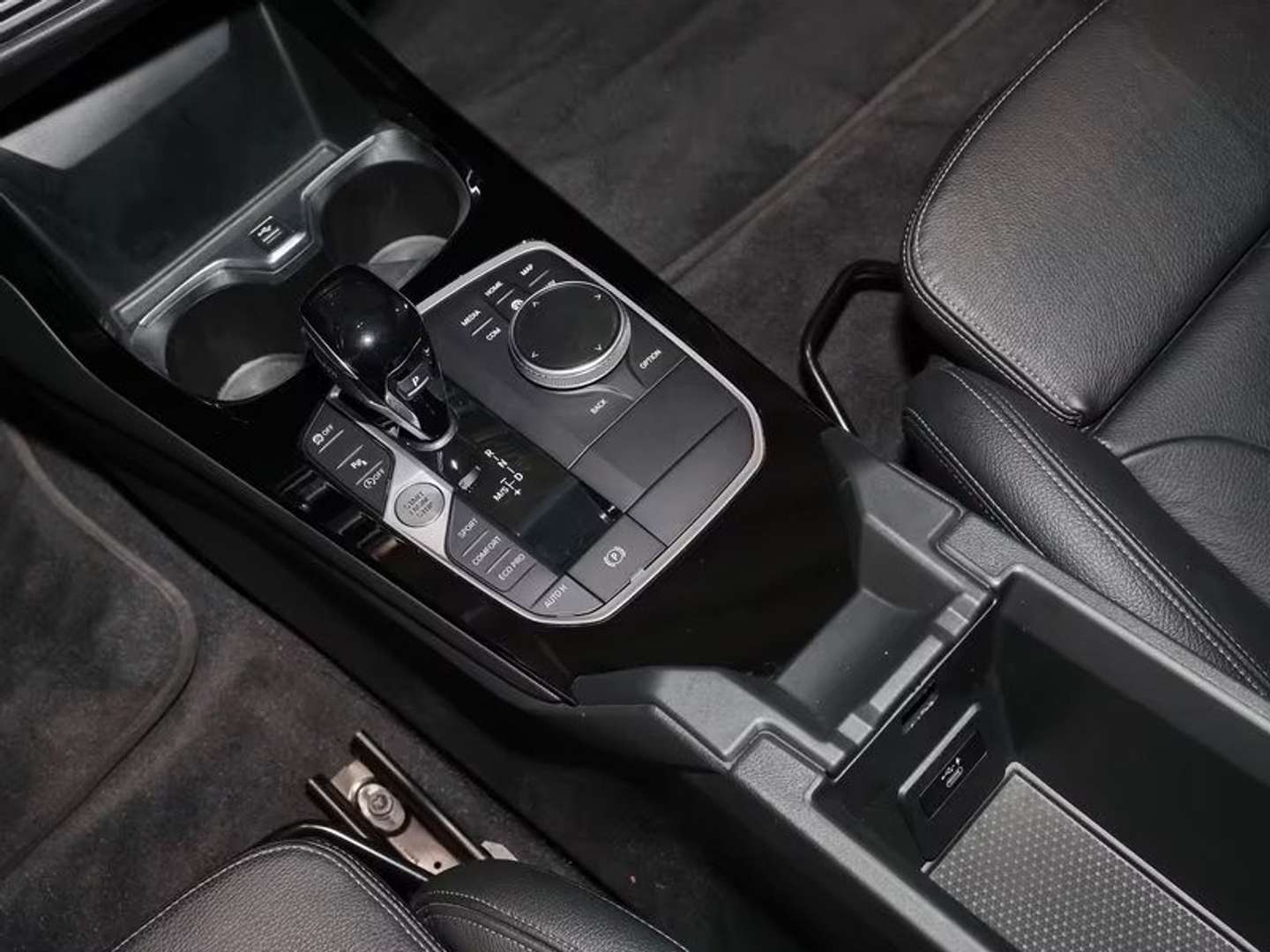 BMW Série 1 120i M Sport - 2022 - Joinsteer - #7