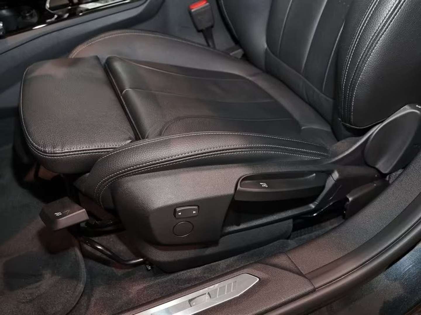 BMW Série 1 120i M Sport - 2022 - Joinsteer - #10