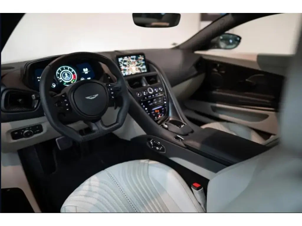 Aston Martin DB11 V12 Coupe 5.2 - 2022 - Joinsteer - #3