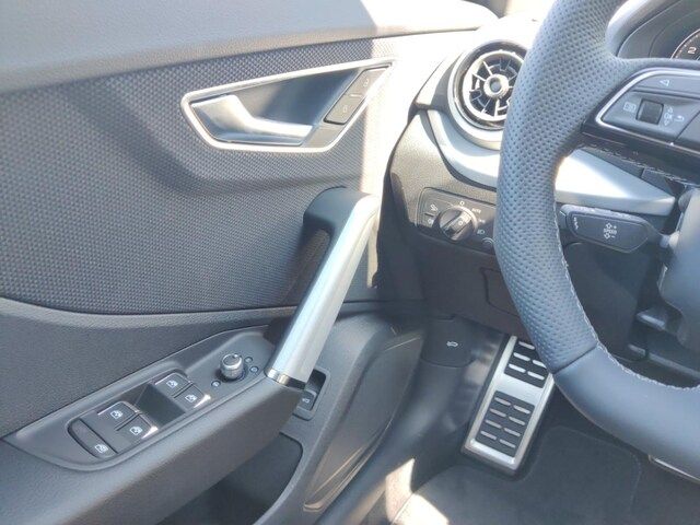 Audi Q2 S Line 35 TFSI S Tronic - 2026 - Joinsteer - #14