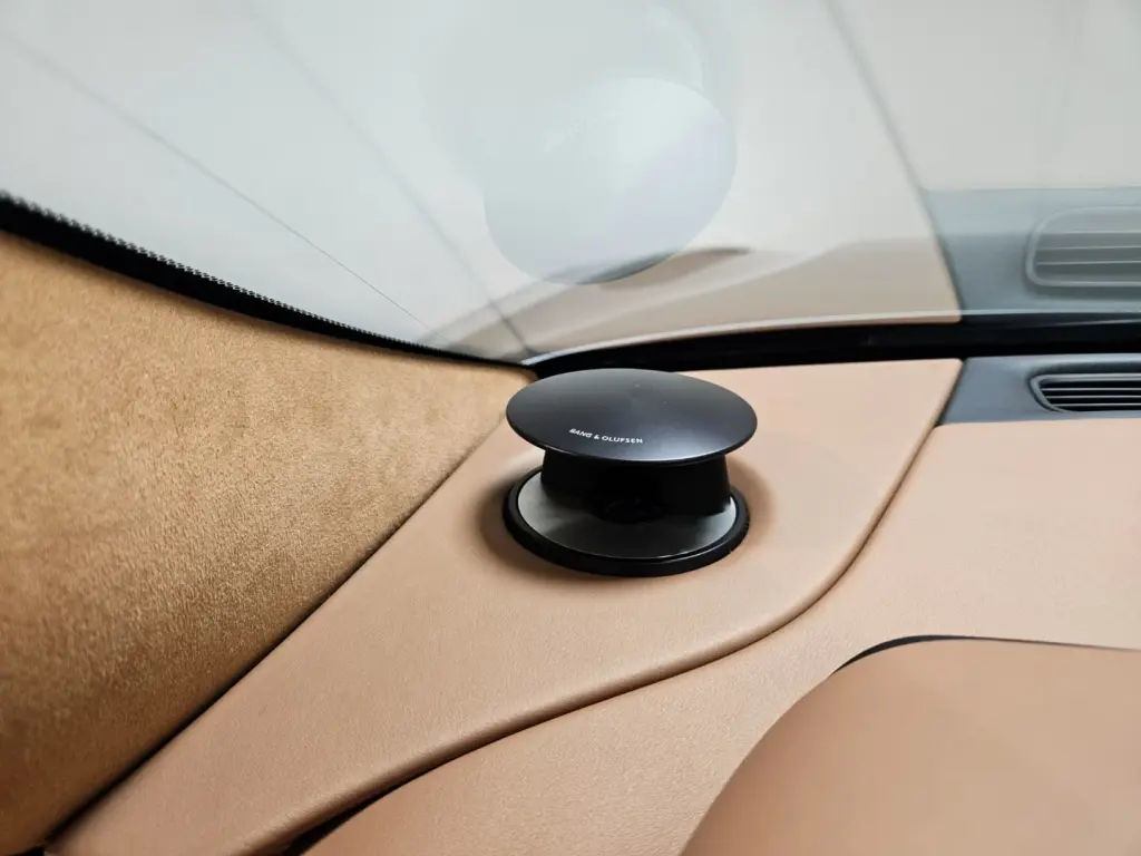 Aston Martin DB11 V8 Coupe 4.0 - 2018 - Joinsteer - #17