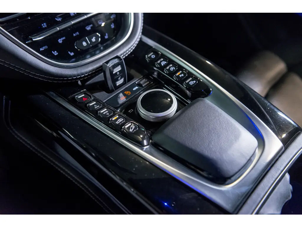 Aston Martin DBX SUV 4.0 - 2020 - Joinsteer - #19