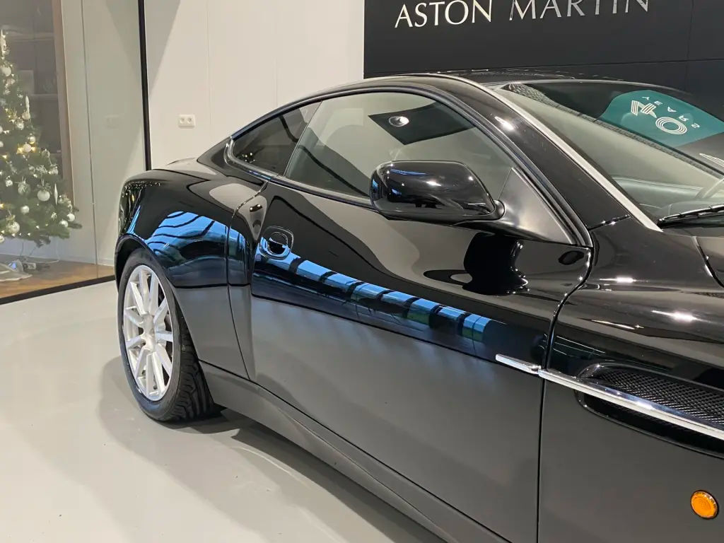 Aston Martin V12 Vanquish (1998-07) V12 Vanquish 5.9 - 2006 - Joinsteer - #9