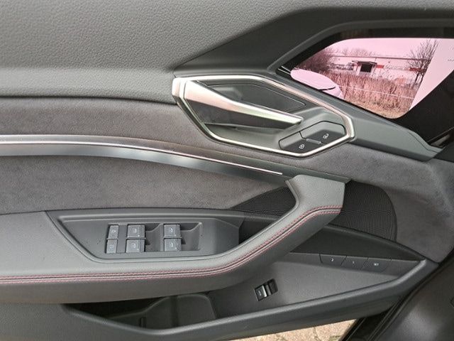 Audi Q8 E-tron S Line 55 E-tron Quattro - 2023 - Joinsteer - #16