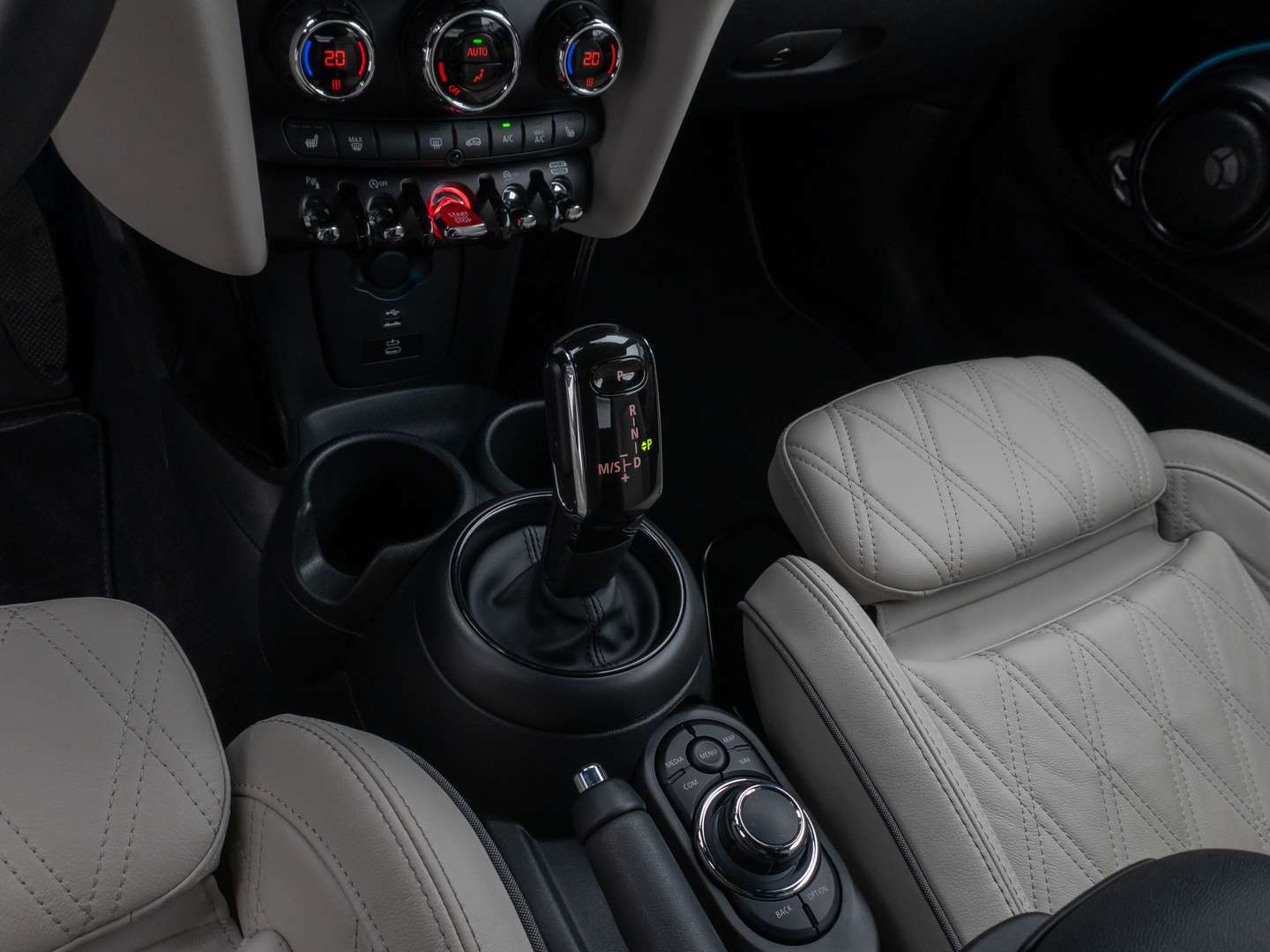 Mini Cabrio Yours Cooper S - 2022 - Joinsteer - #22