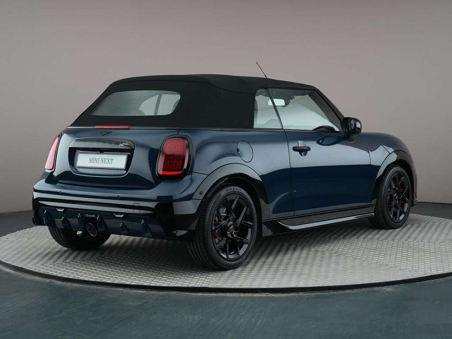 Mini Cabrio John Cooper Works - 2025 - Joinsteer - #2