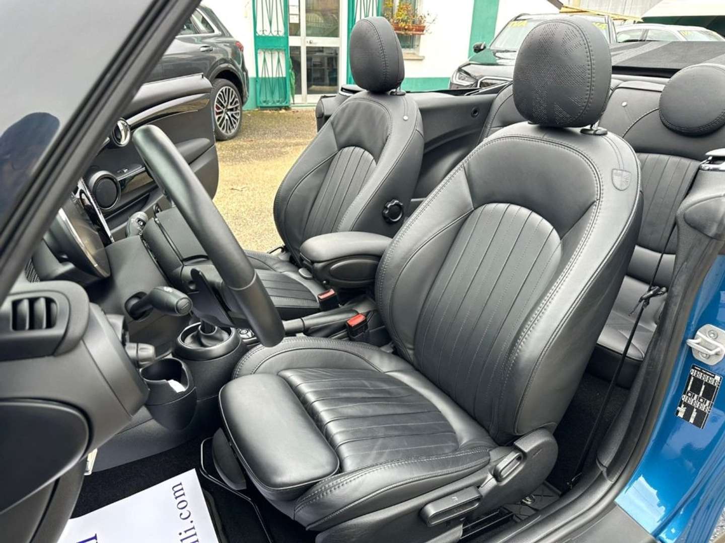 Mini Cabrio Yours Cooper S - 2023 - Joinsteer - #5