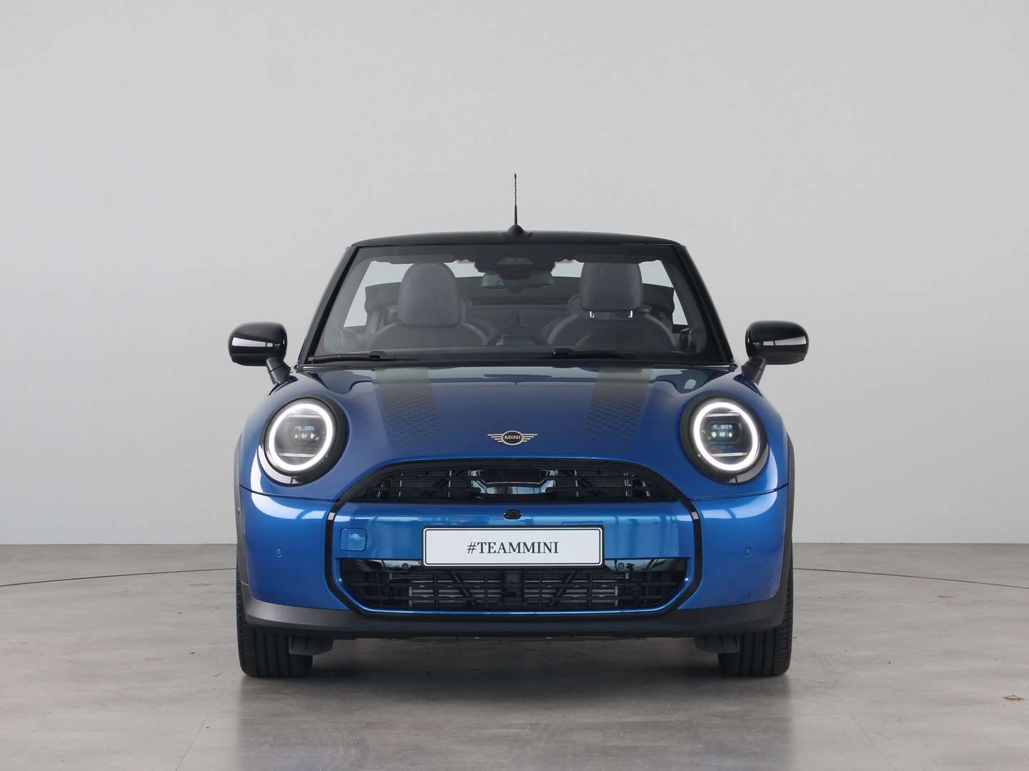 Mini Cabrio Classic Cooper - 2026 - Joinsteer - #2