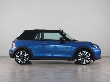 Mini Cabrio Classic Cooper — photo 7