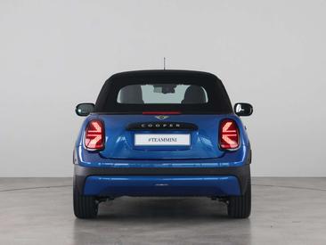 Mini Cabrio Classic Cooper — photo 11