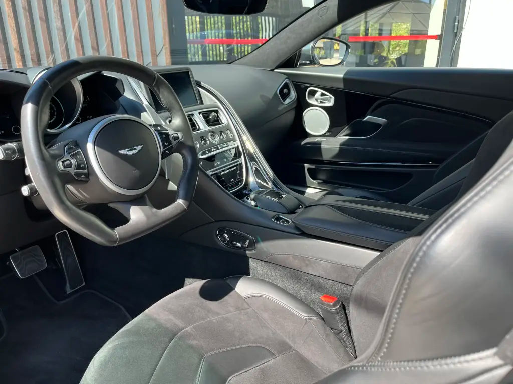Aston Martin DBS (2018-24) DBS Superleggera Coupe 5.2 - 2019 - Joinsteer - #3