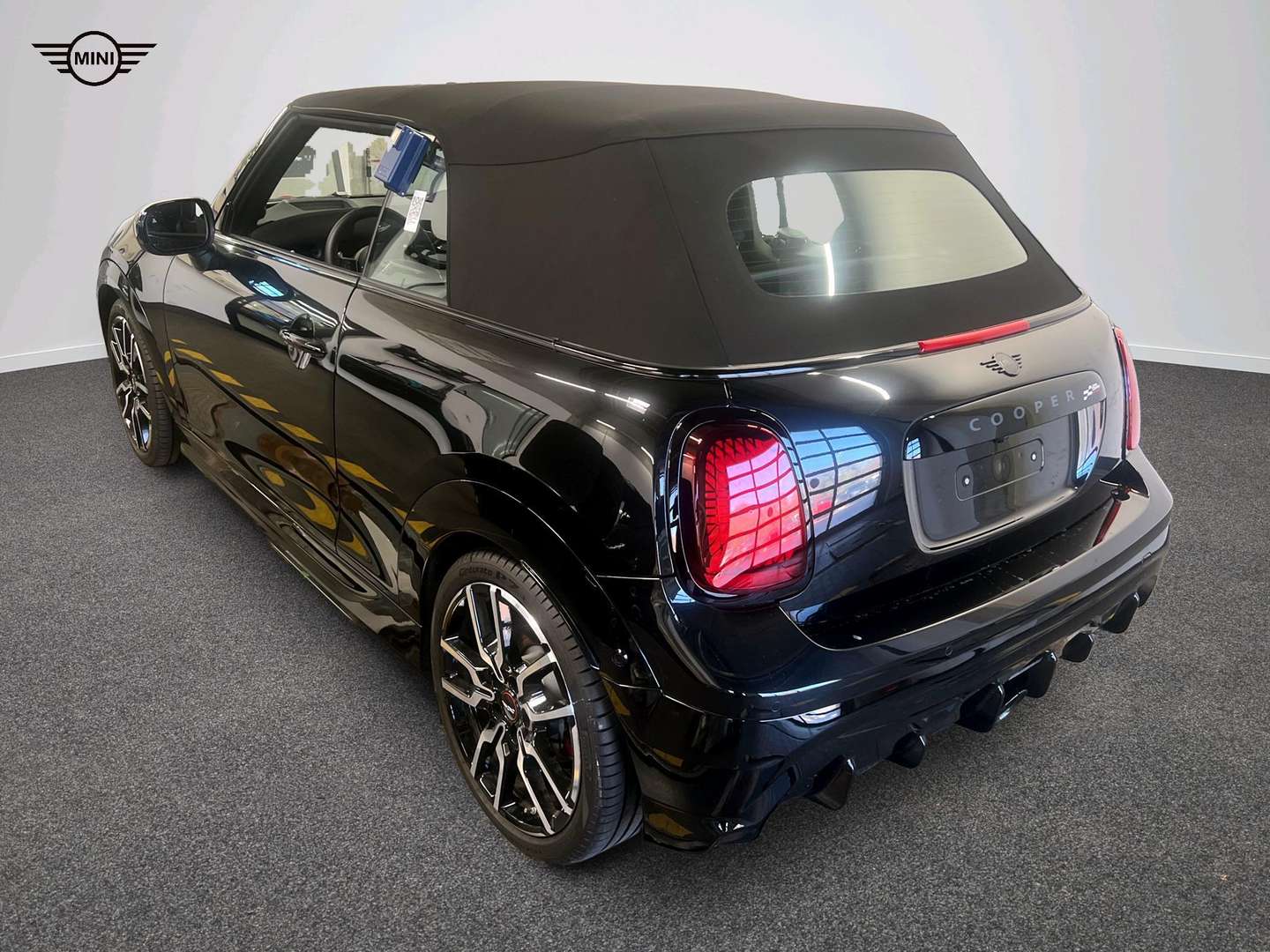 Mini Cabrio John Cooper Works - 2025 - Joinsteer - #2