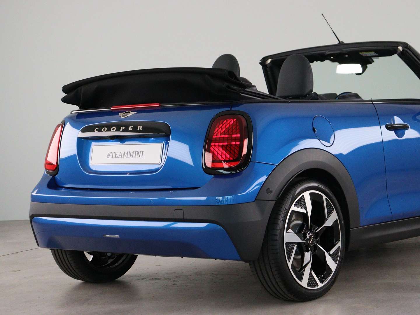 Mini Cabrio Classic Cooper - 2026 - Joinsteer - #27