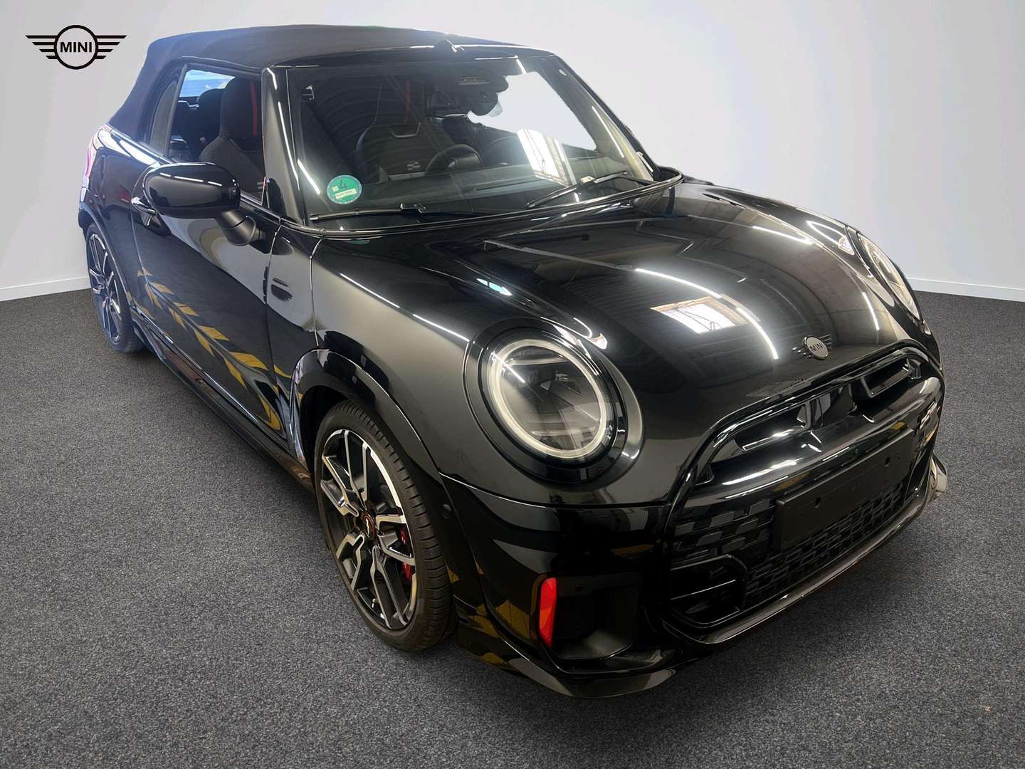Mini Cabrio John Cooper Works - 2025 - Joinsteer - #14