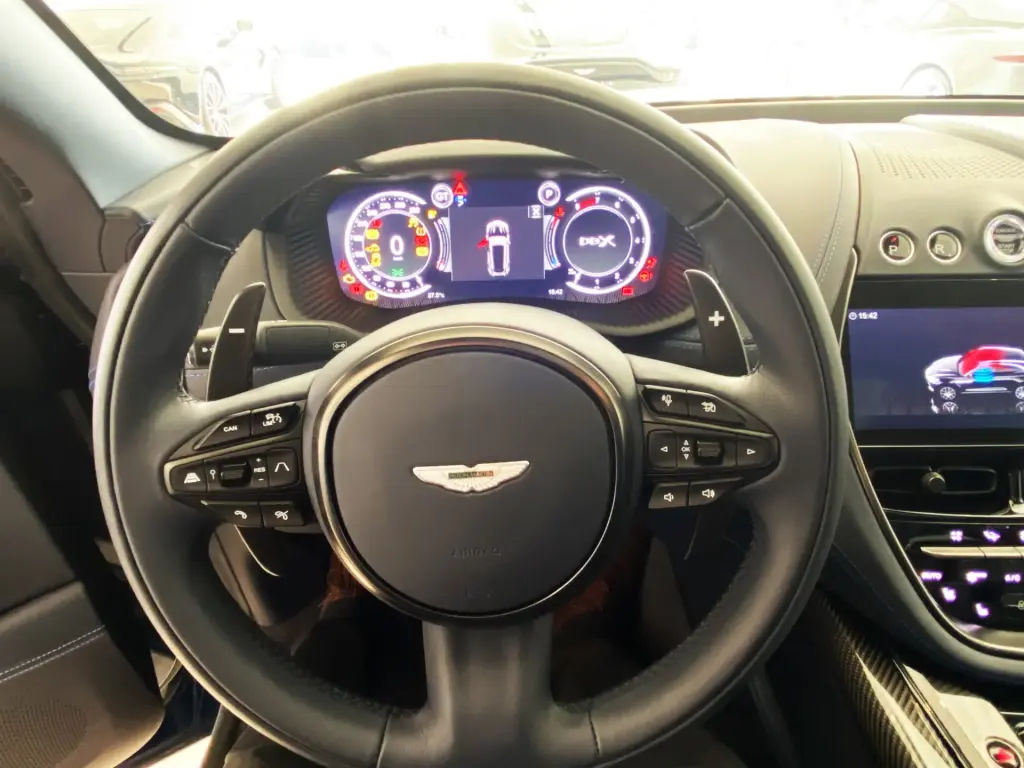 Aston Martin DBX 707 SUV 4.0 - 2023 - Joinsteer - #12