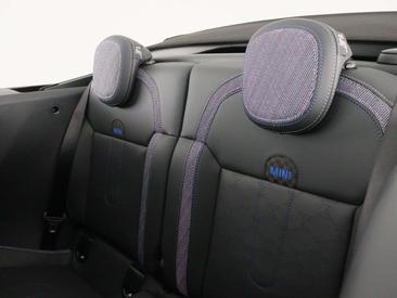Mini Cabrio Classic Cooper — photo 30