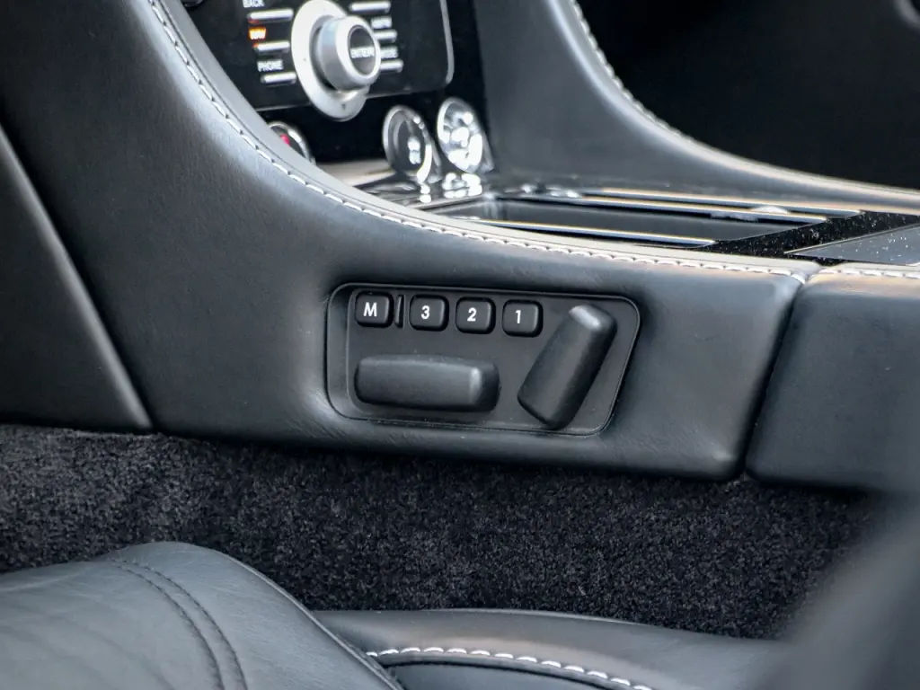 Aston Martin DBS I DBS V12 Volante 5.9 - 2011 - Joinsteer - #24