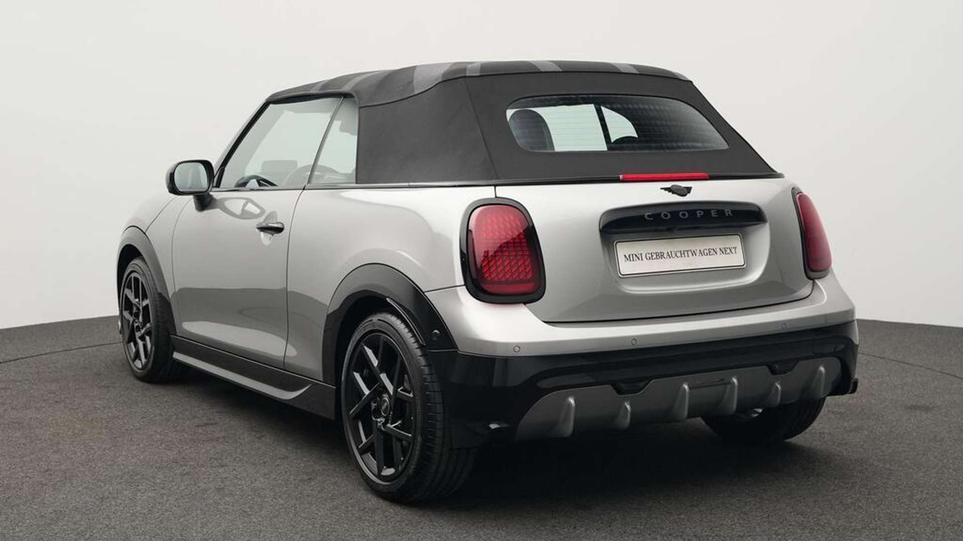 Mini Cabrio JCW Cooper - 2025 - Joinsteer - #4