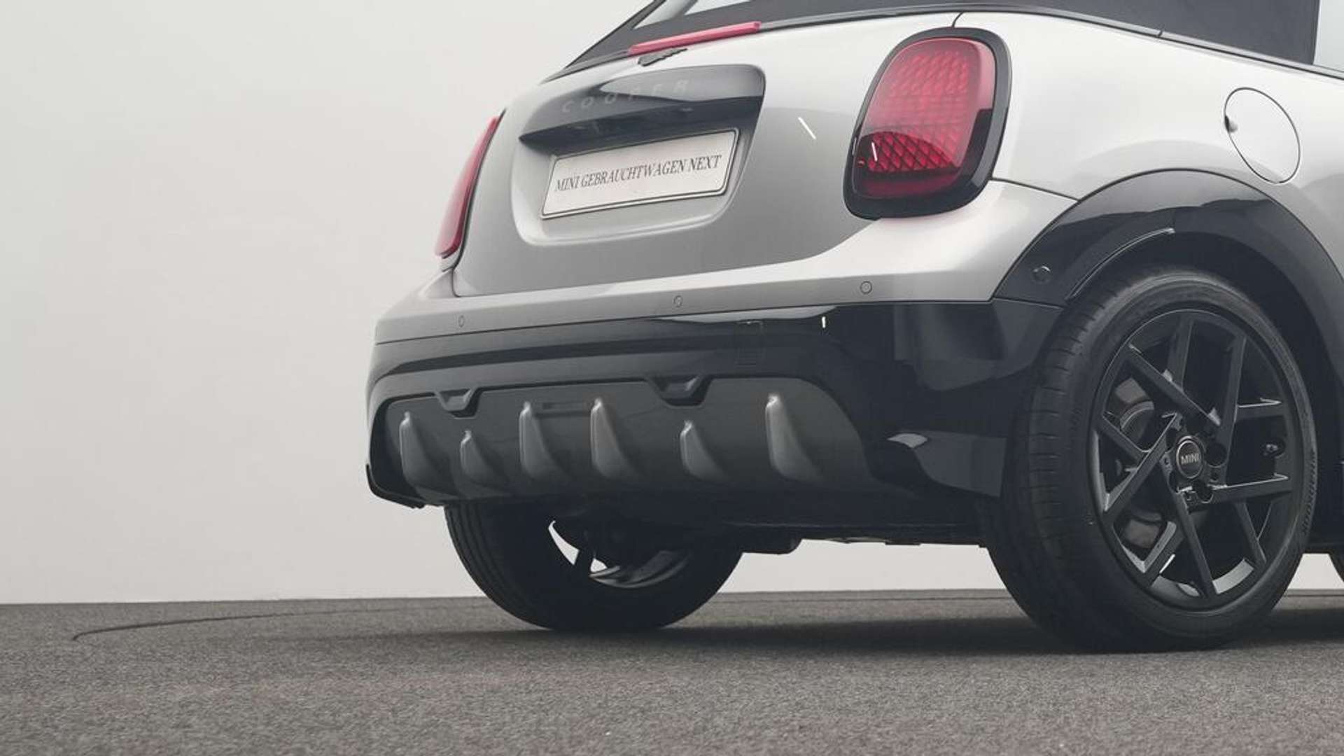 Mini Cabrio JCW Cooper - 2025 - Joinsteer - #19