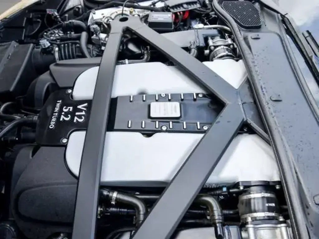 Aston Martin DBS (2018-24) DBS Superleggera Coupe 5.2 - 2022 - Joinsteer - #15
