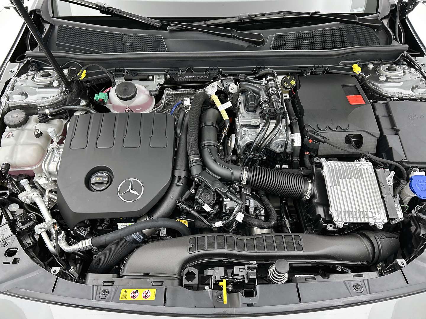 Mercedes Classe A 250 E 250 Business - 2025 - Joinsteer - #9