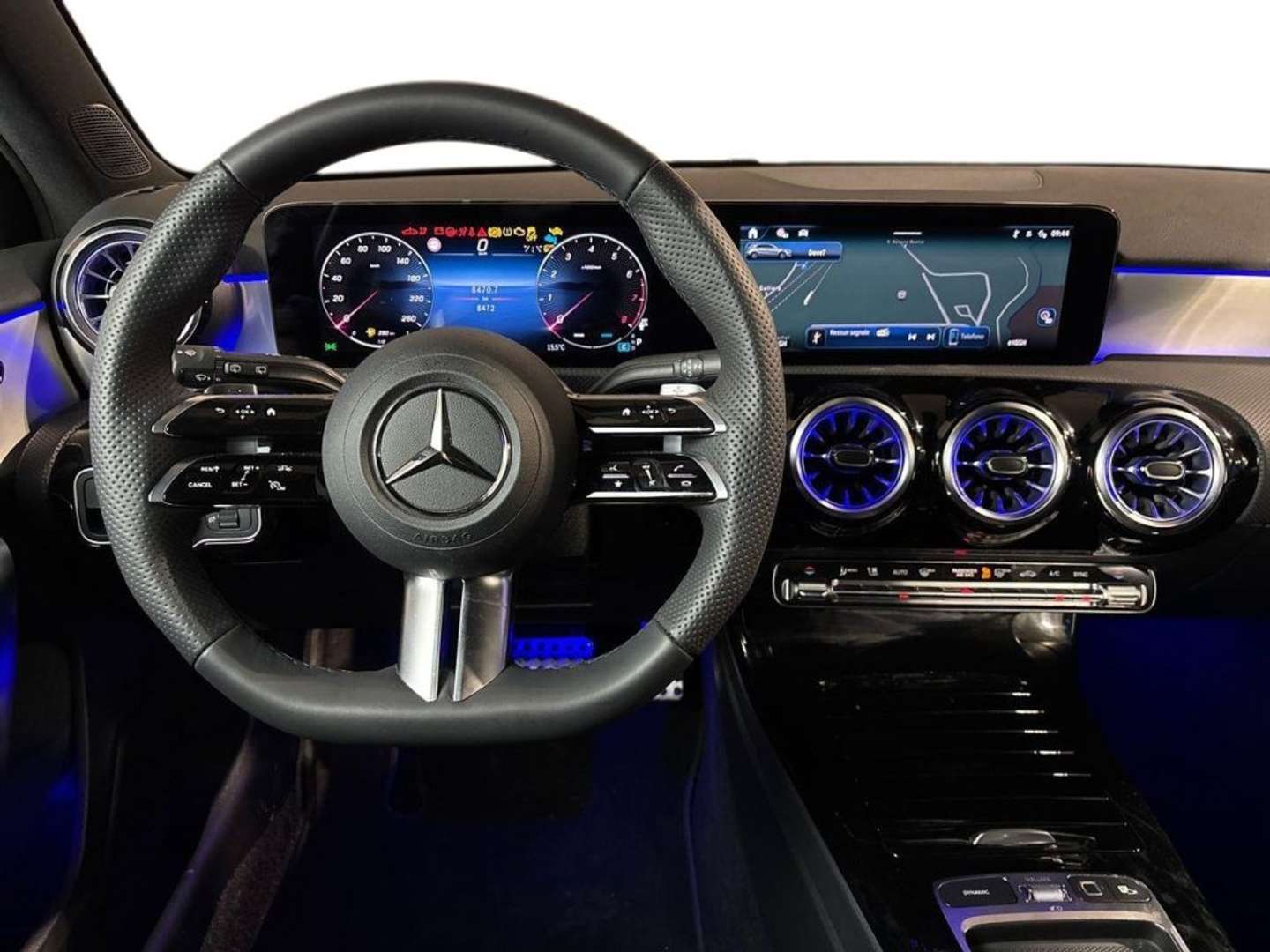 Mercedes Classe A 200 AMG Line - 2025 - Joinsteer - #11