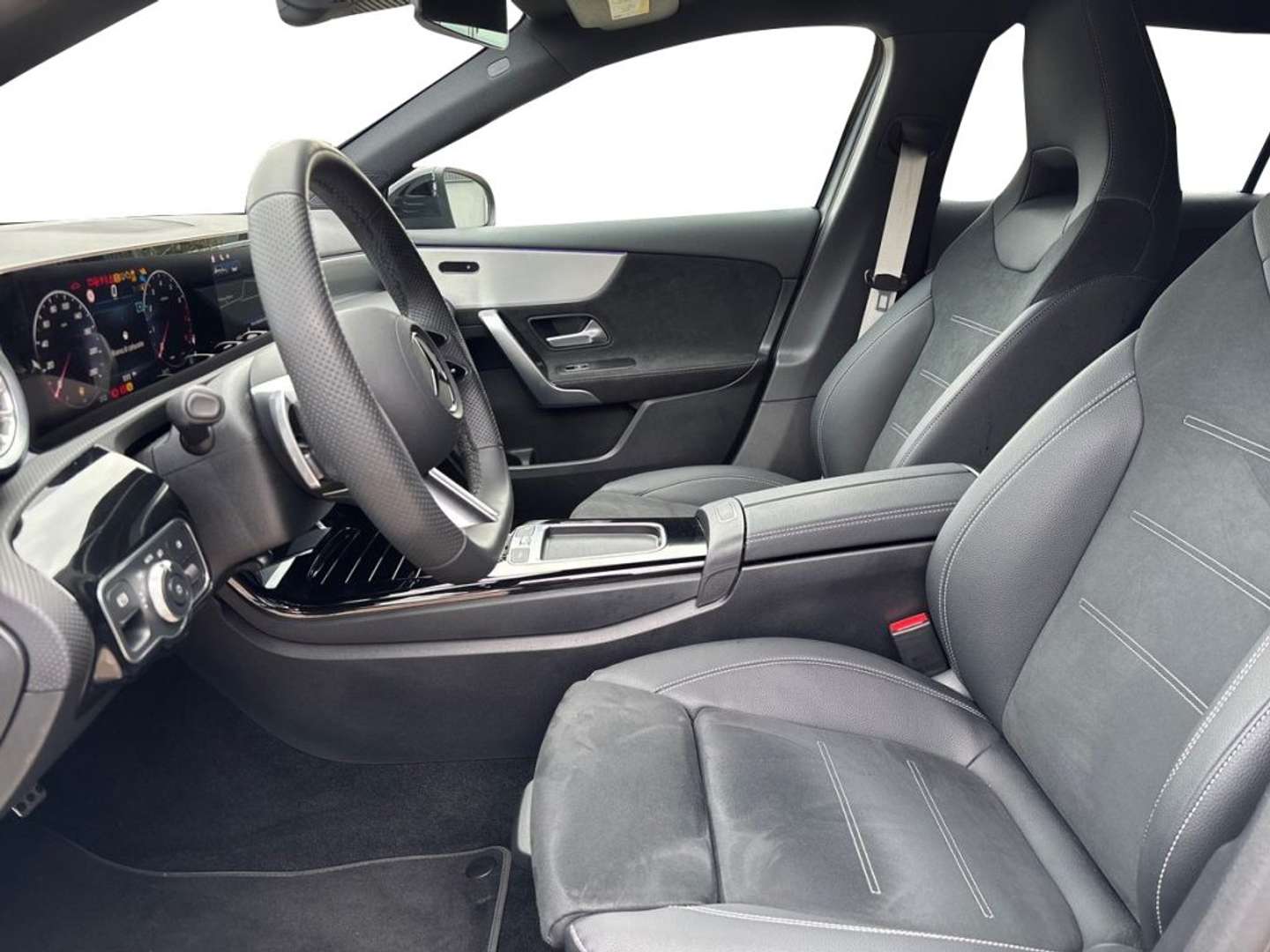 Mercedes Classe A 200 AMG Line - 2025 - Joinsteer - #10