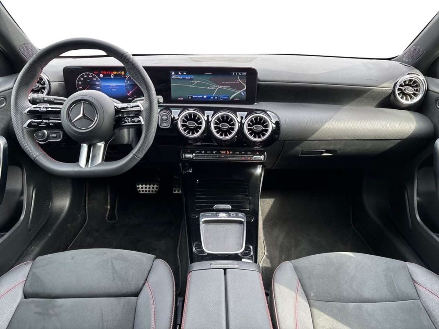 Mercedes Classe A 200 AMG Line - 2025 - Joinsteer - #9
