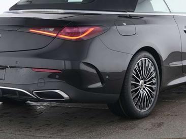 Mercedes CLE 200 Cabrio 200 AMG Line — photo 3