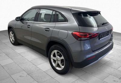 Mercedes GLA 180