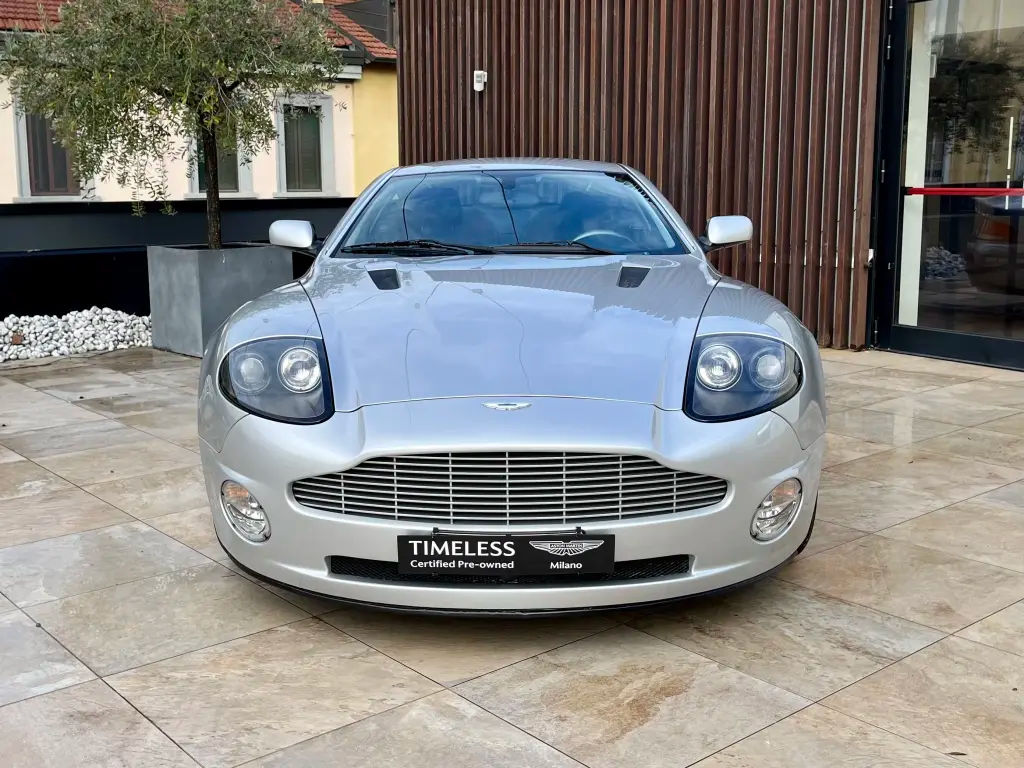 Aston Martin V12 Vanquish (1998-07) V12 Vanquish 5.9 - 2002 - Joinsteer - #12