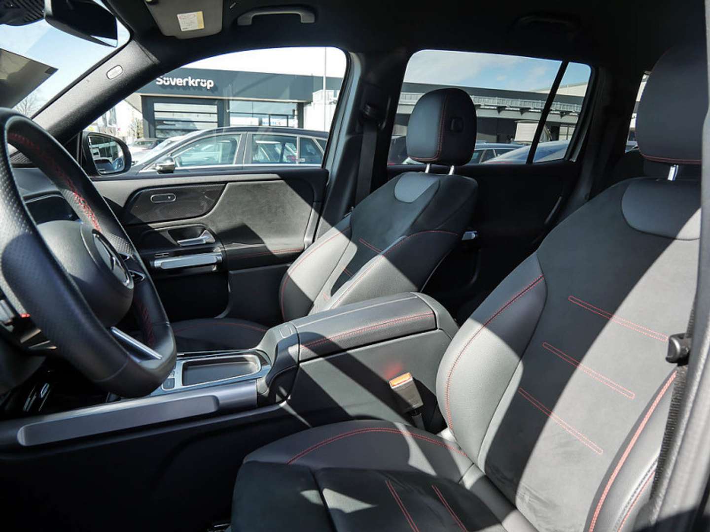 Mercedes GLB 200 AMG Line - 2024 - Joinsteer - #16