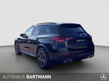 Mercedes GLC 300 Night Edition — photo 4