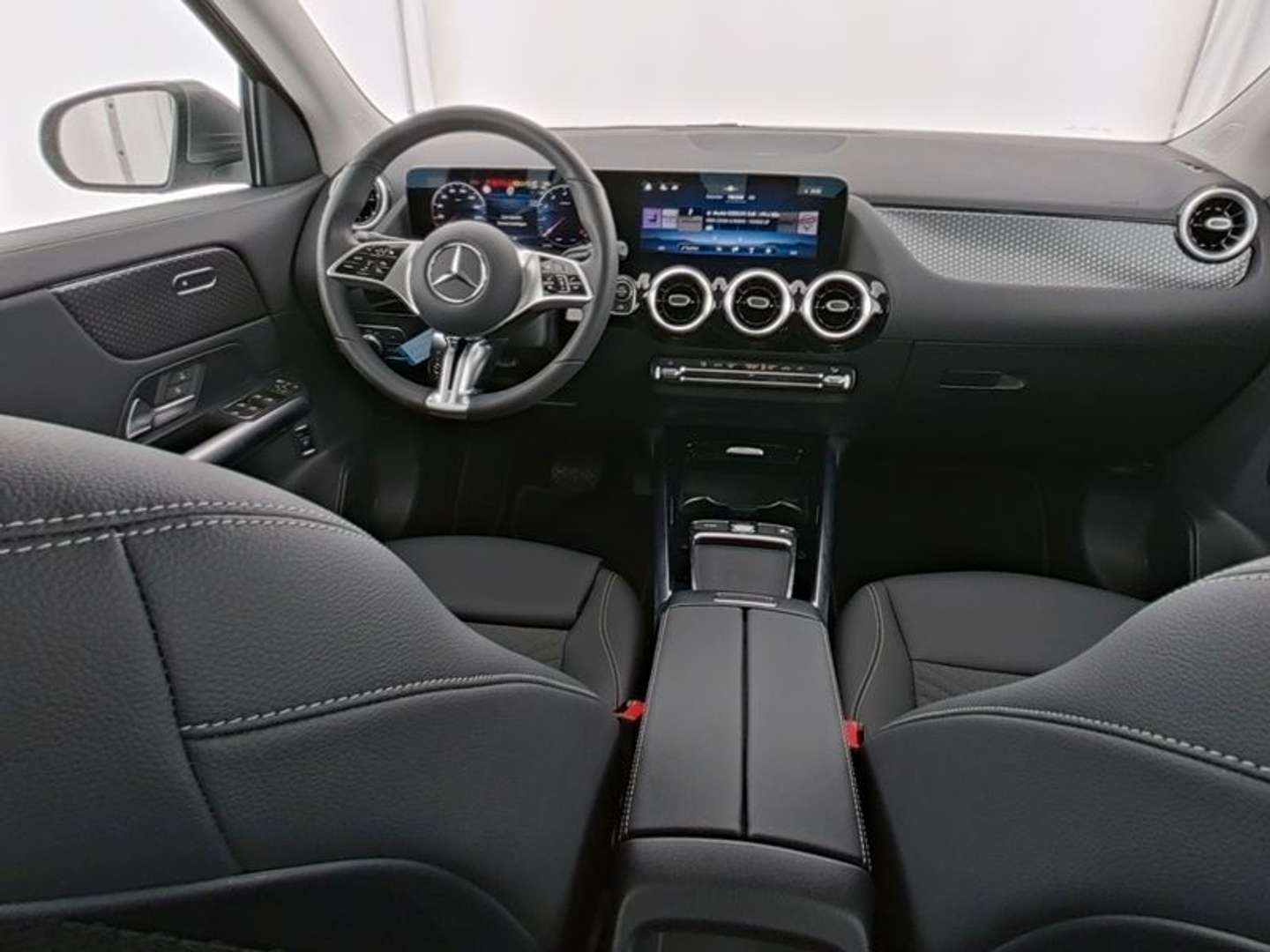 Mercedes GLA 200 - 2024 - Joinsteer - #4