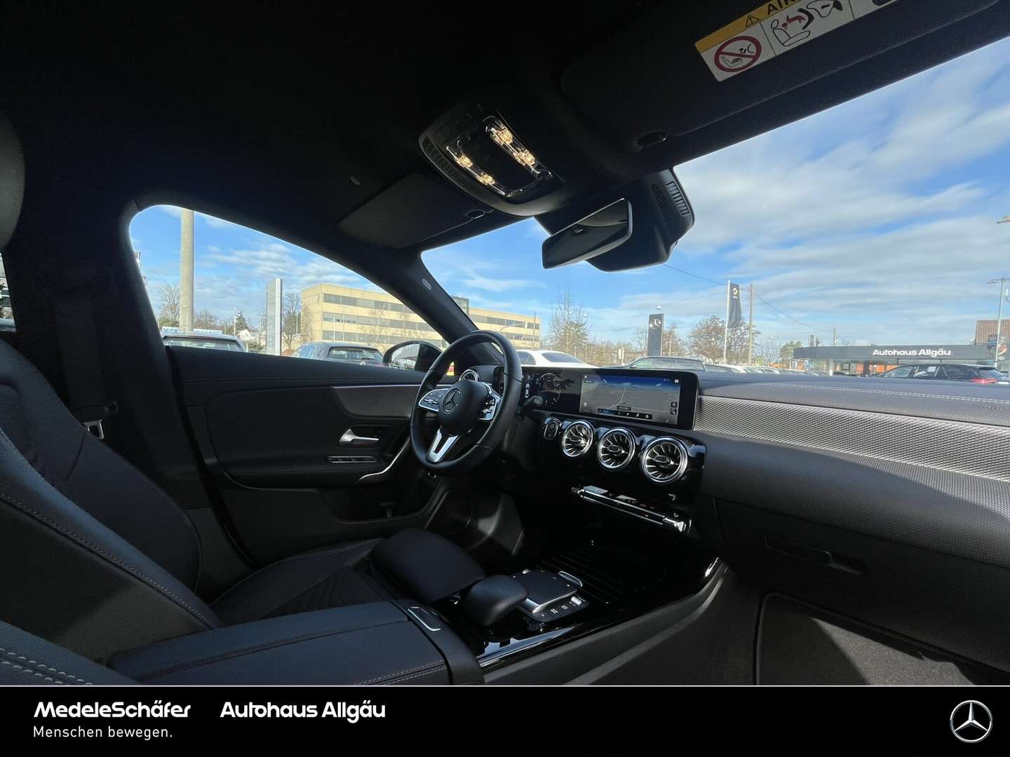 Mercedes CLA 180 Night Edition - 2024 - Joinsteer - #12