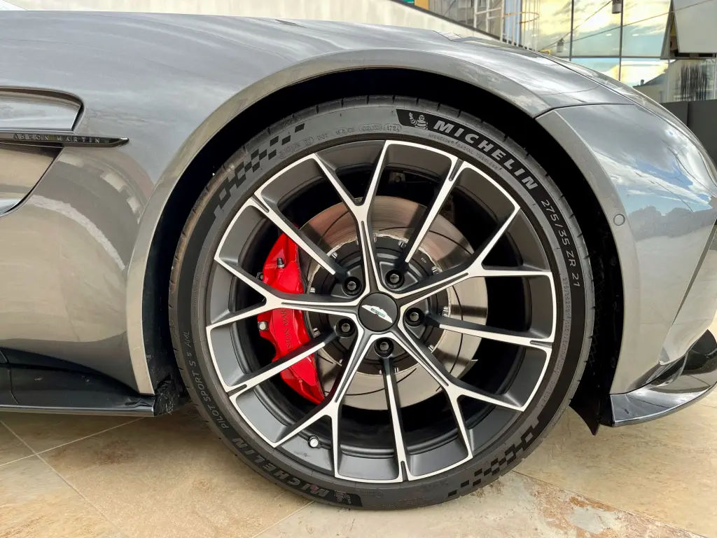 Aston Martin Vantage (2024-) Vantage Coupe 4.0 - 2024 - Joinsteer - #4