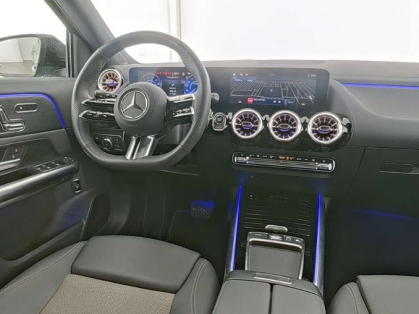 Mercedes EQA 350 Night Edition - 2025 - Joinsteer - #6