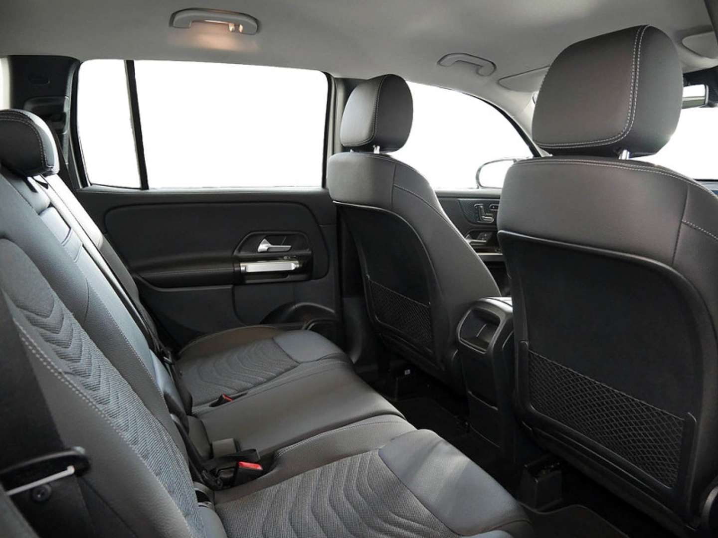 Mercedes GLB 180 Progressive - 2025 - Joinsteer - #6