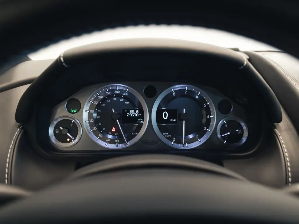 Aston Martin Vantage I V8 Vantage S Coupe 4.7 - 2016 - Joinsteer - #6