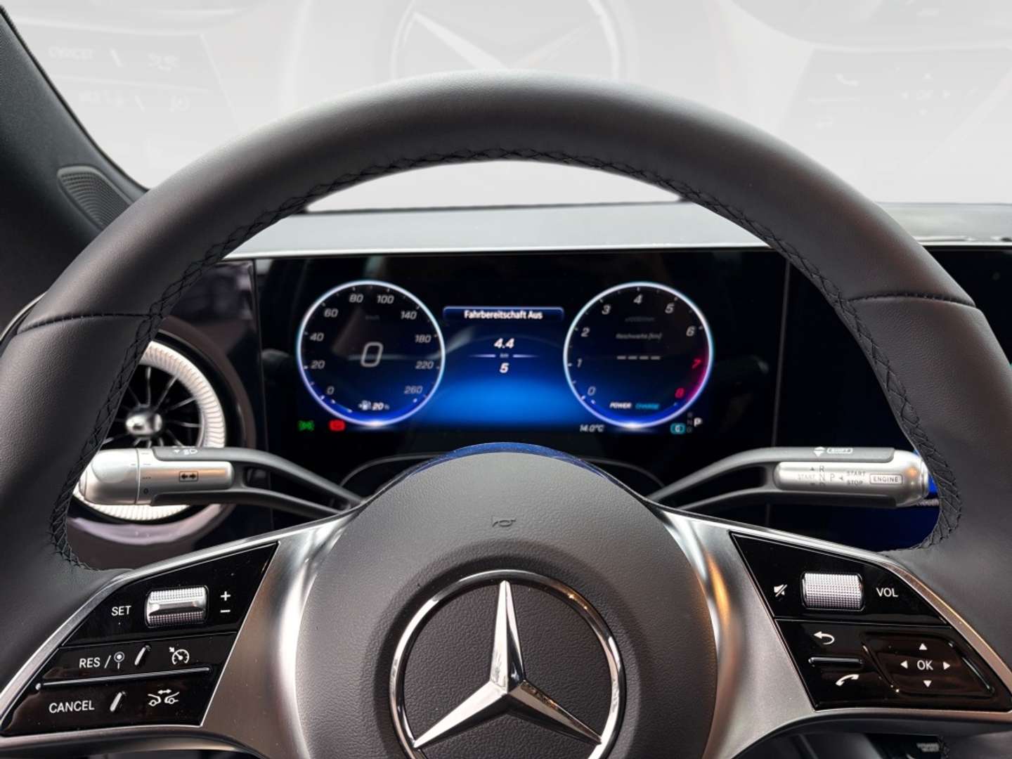 Mercedes CLA 180 Progressive - 2026 - Joinsteer - #11