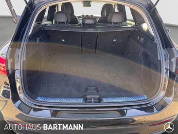 Mercedes GLC 300 Night Edition — photo 17