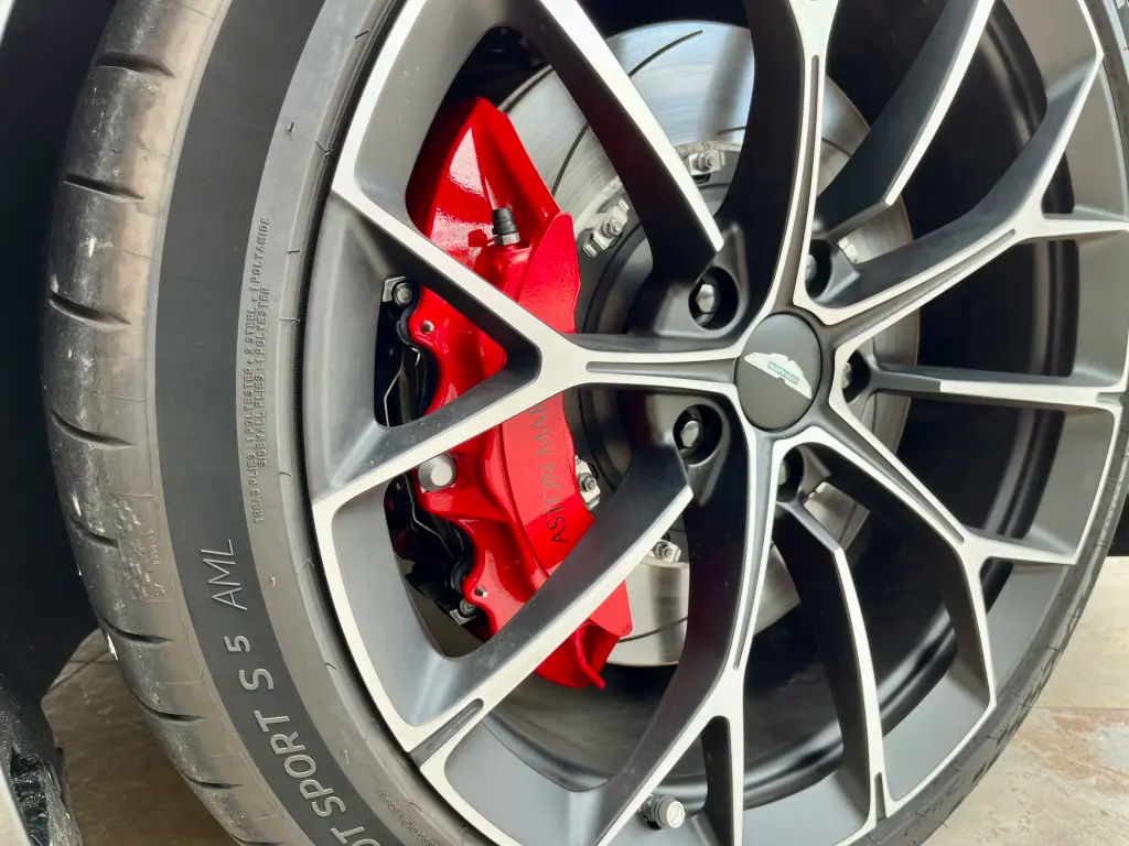 Aston Martin Vantage (2024-) Vantage Coupe 4.0 - 2024 - Joinsteer - #15