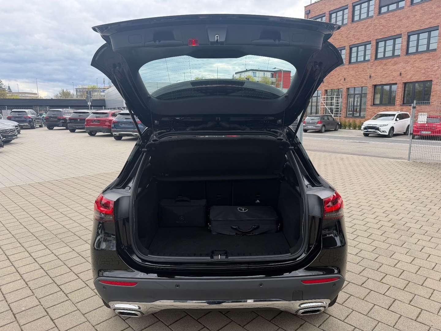 Mercedes GLA 250 Business - 2022 - Joinsteer - #9